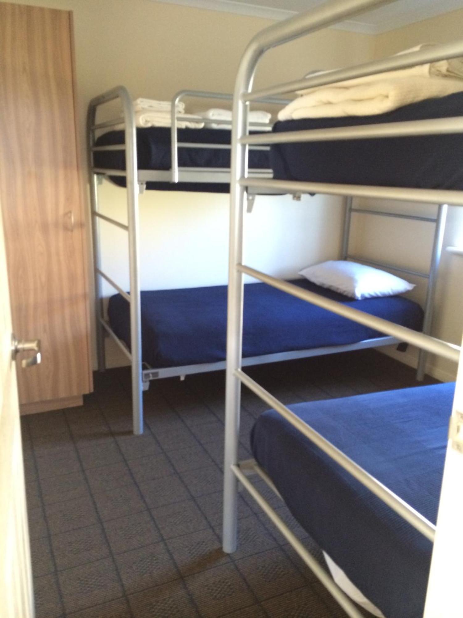 Dongara Tourist Park Otel Port Denison Dış mekan fotoğraf
